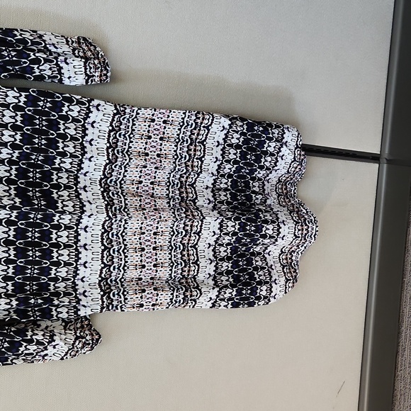 Velvet by Graham and Spencer Bengal Challis Seda Dress Size Small - Picture 10 of 16